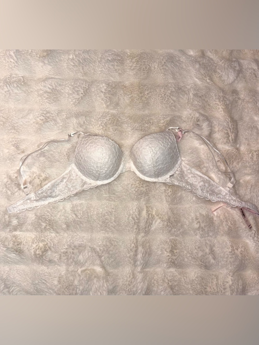 Victoria's Secret Lace Push-Up Bra